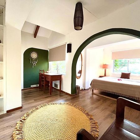 Patraka - 'No Worries' Villa Riviere Noire Exterior photo